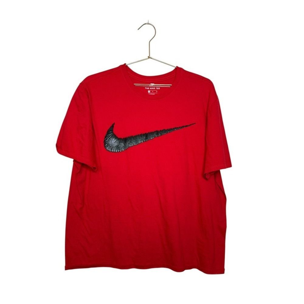 Nike Mens XL Red Graphic T-Shirt Athletic Cut Textured Black Swoosh‎ Cotton Tee